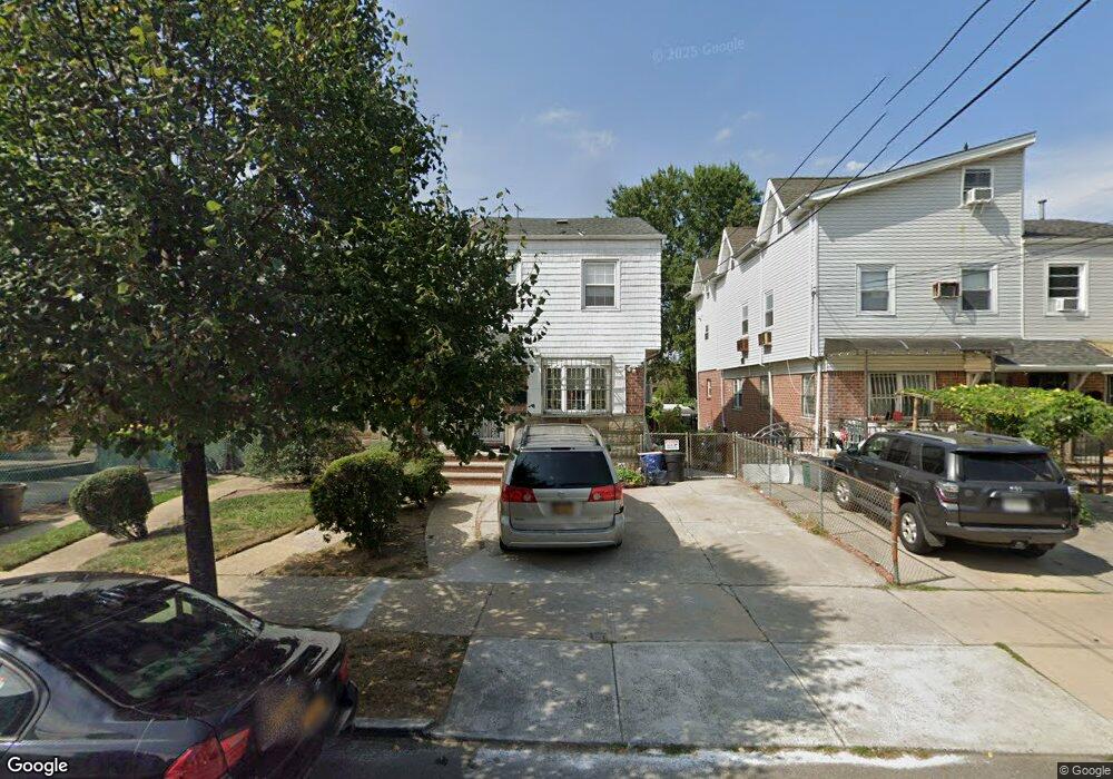 57-12 Lawrence St, Flushing, NY 11355 - photo 1