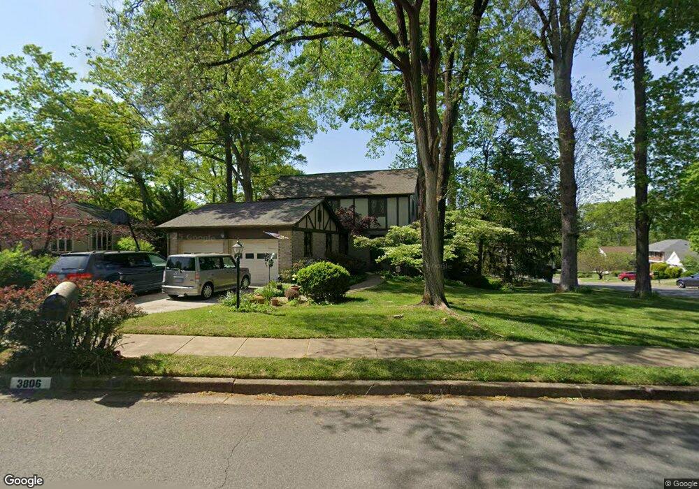 3806 Ridgelea Dr, Fairfax, VA 22031 - photo 1
