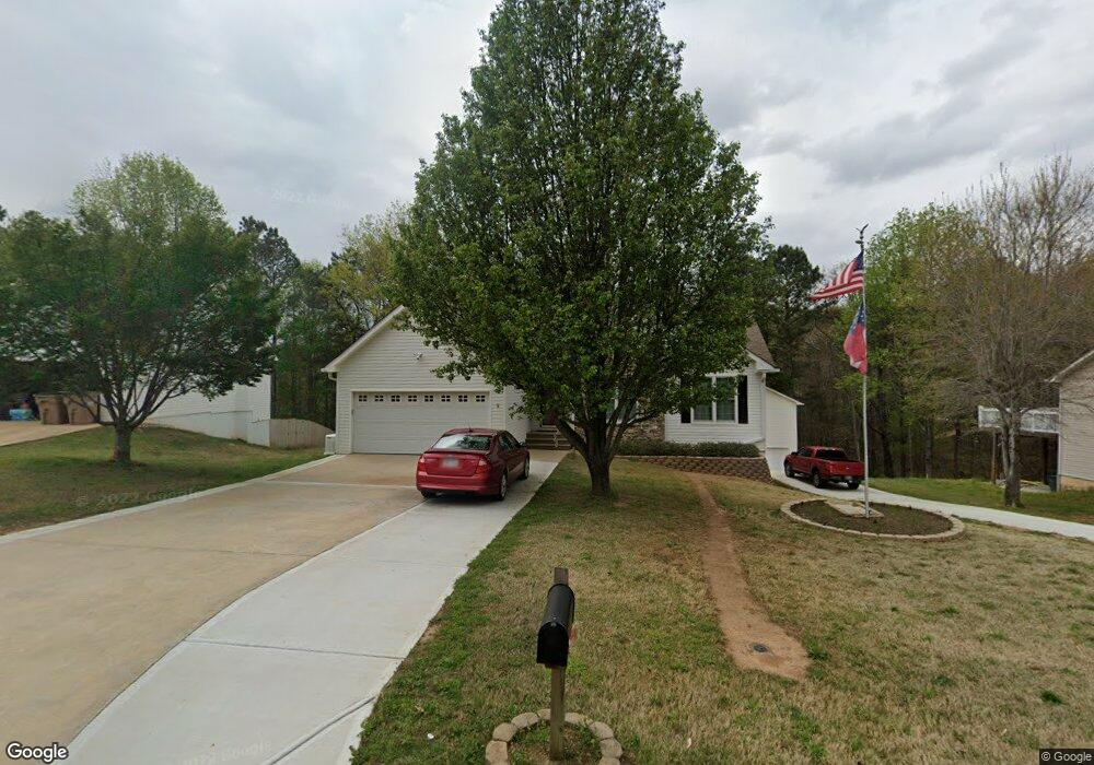 4016 Parks Rd, Flowery Branch, GA 30542 - photo 1