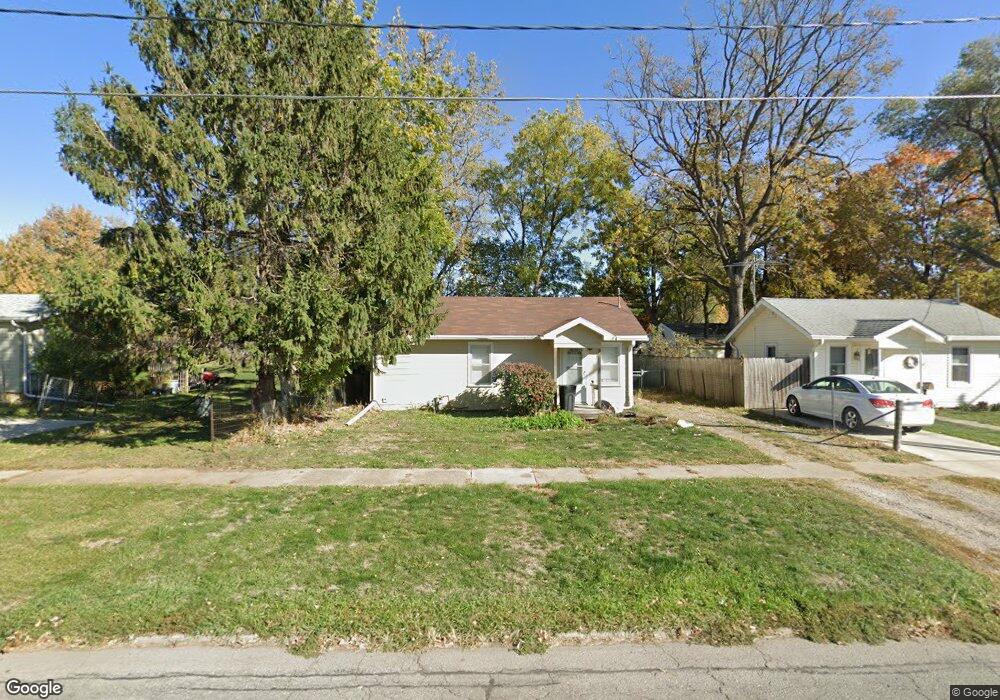 810 E 7th St N, Newton, IA 50208 - photo 1