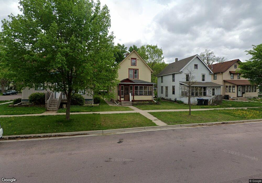 527 527 N Fifth St, Mankato, MN 56001 - photo 1