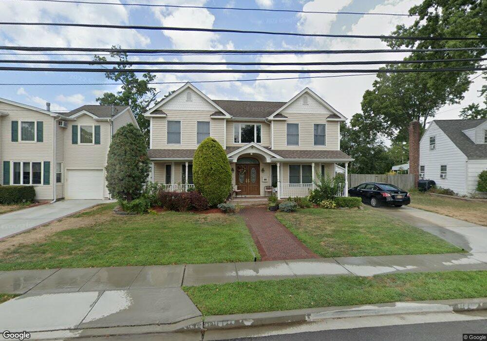 69 Jedwood Place, Valley Stream, NY 11581 - photo 1