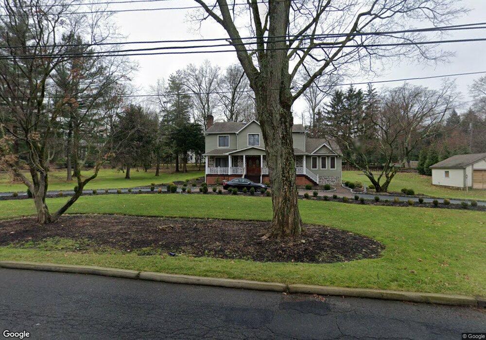 32 Weiss Rd, Upper Saddle River, NJ 07458 - photo 1