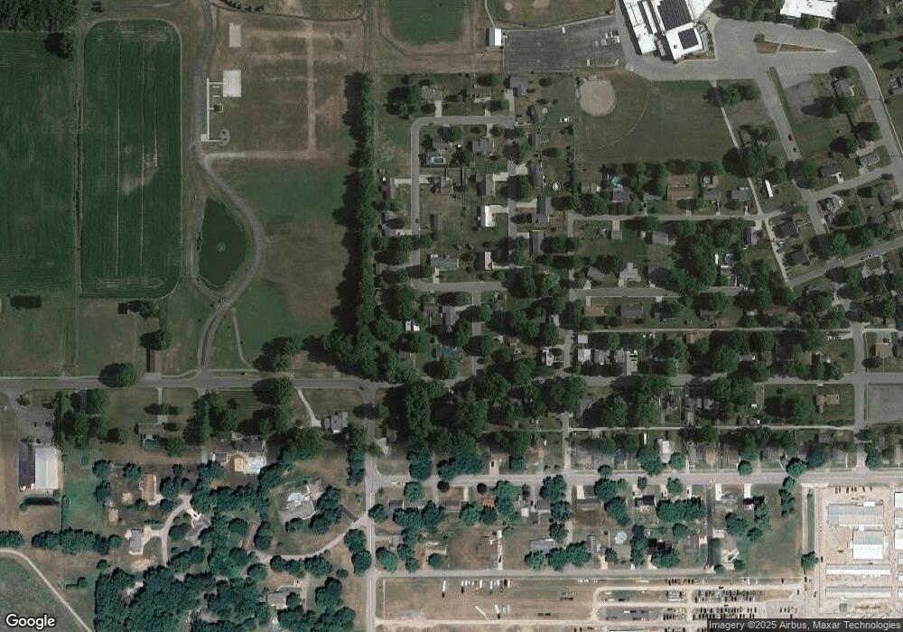 102 Westview Ct, Argos, IN 46501 - photo 1