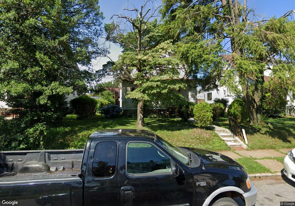 5802 Clover Rd, Baltimore, MD 21215 - photo 1