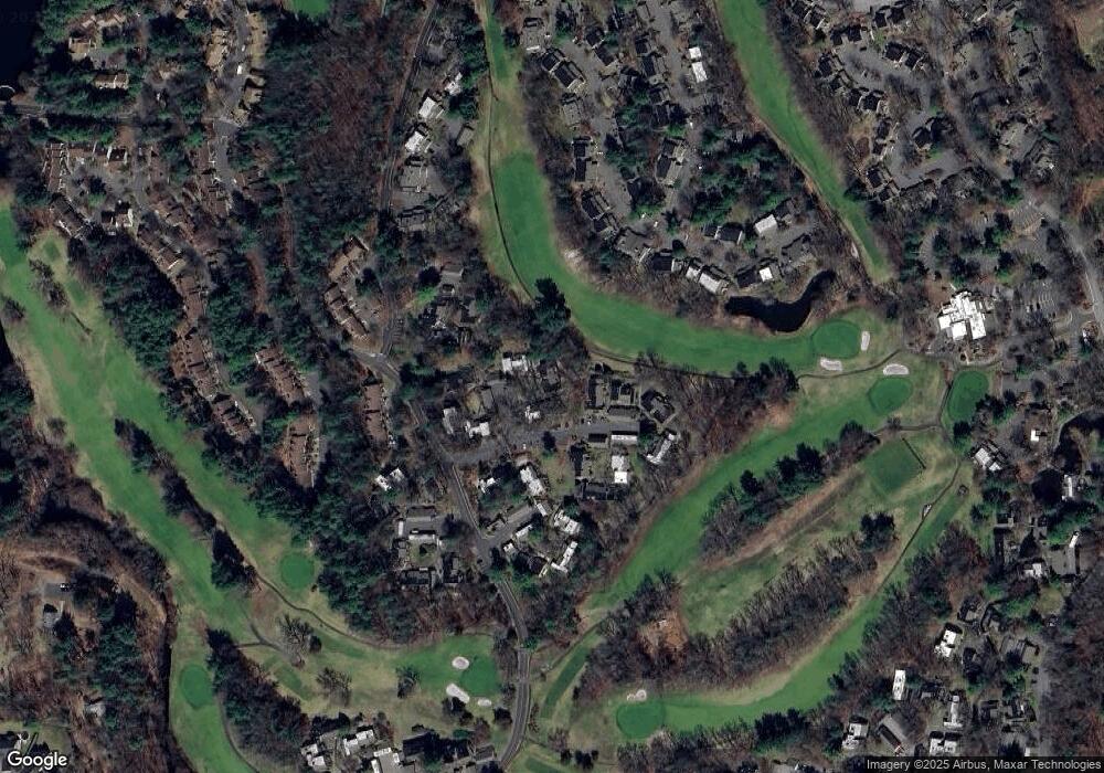 12 Canterbury Ln, Avon, CT 06001 - photo 1