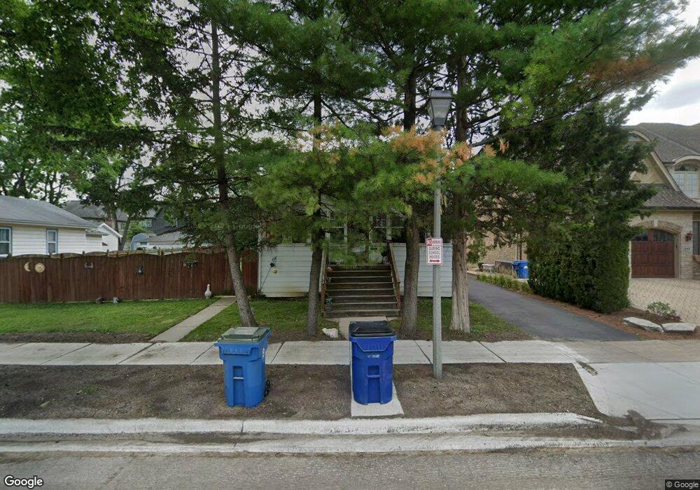 552 S Fairfield Ave, Elmhurst, IL 60126 - photo 1