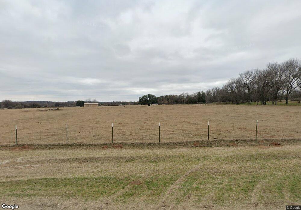 300 English Ct, Springtown, TX 76082 - photo 1