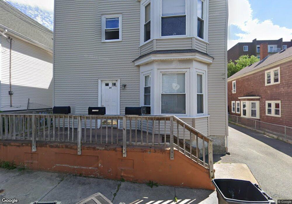 24 Home St unit 1, Beverly, MA 01915 - photo 1