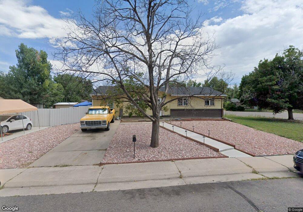 910 S Nile Way, Aurora, CO 80012 - photo 1