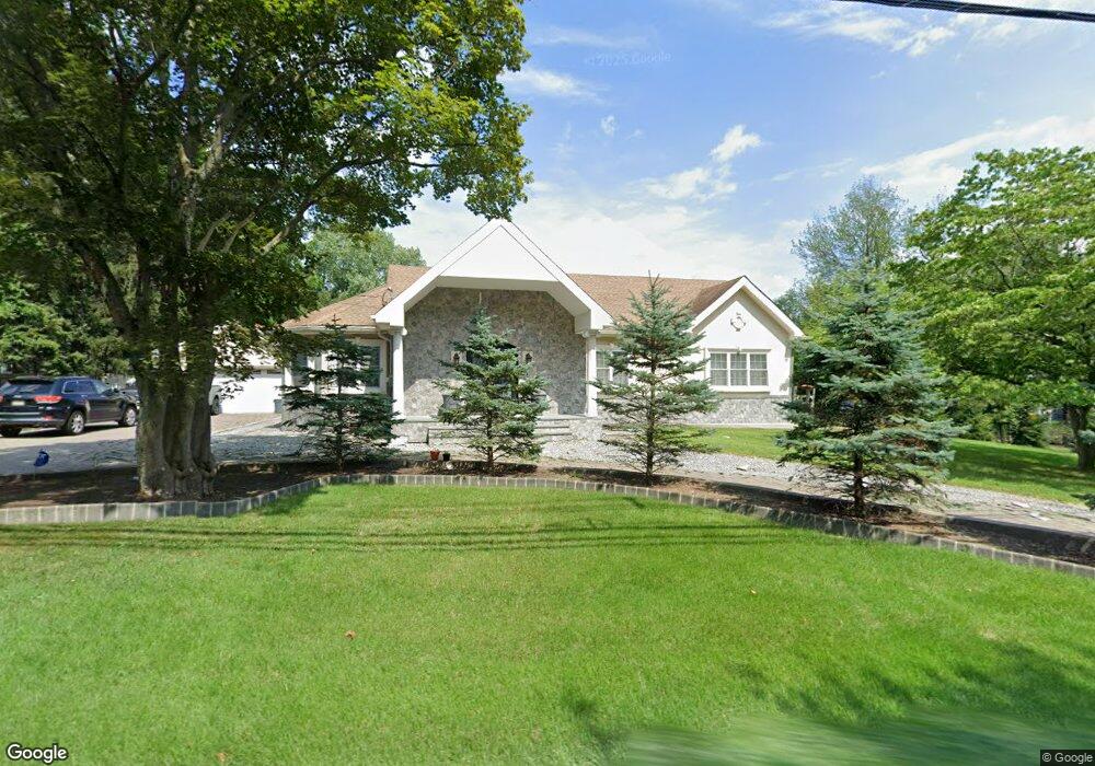 518 Rivervale Rd, Rivervale, NJ 07675 - photo 1