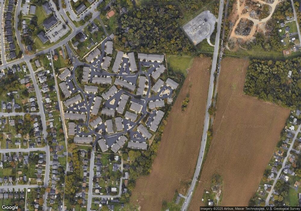 201 Sunbrook Ln, Hagerstown, MD 21742 - photo 1