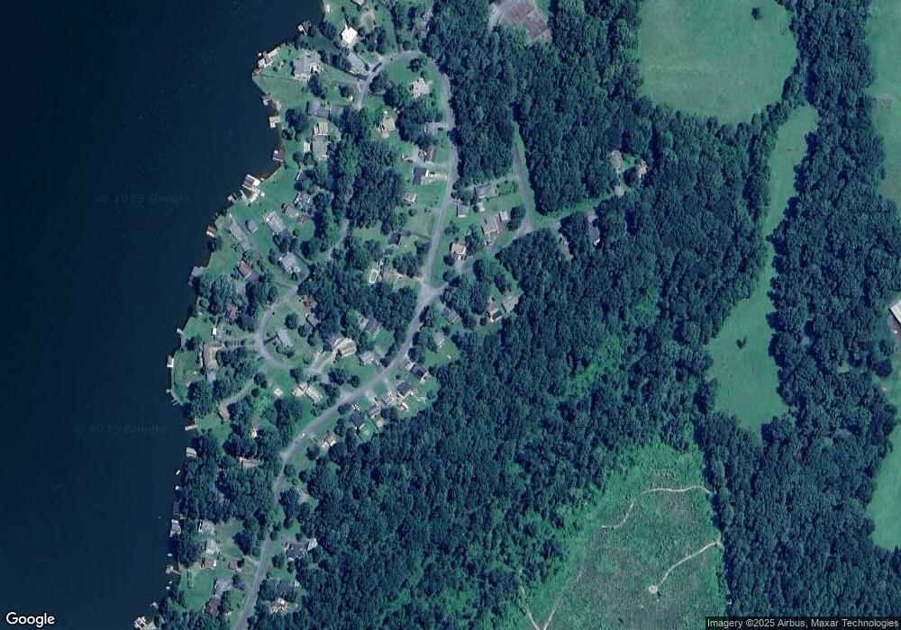 459 S Lakeshore Dr, Louisa, VA 23093 - photo 1