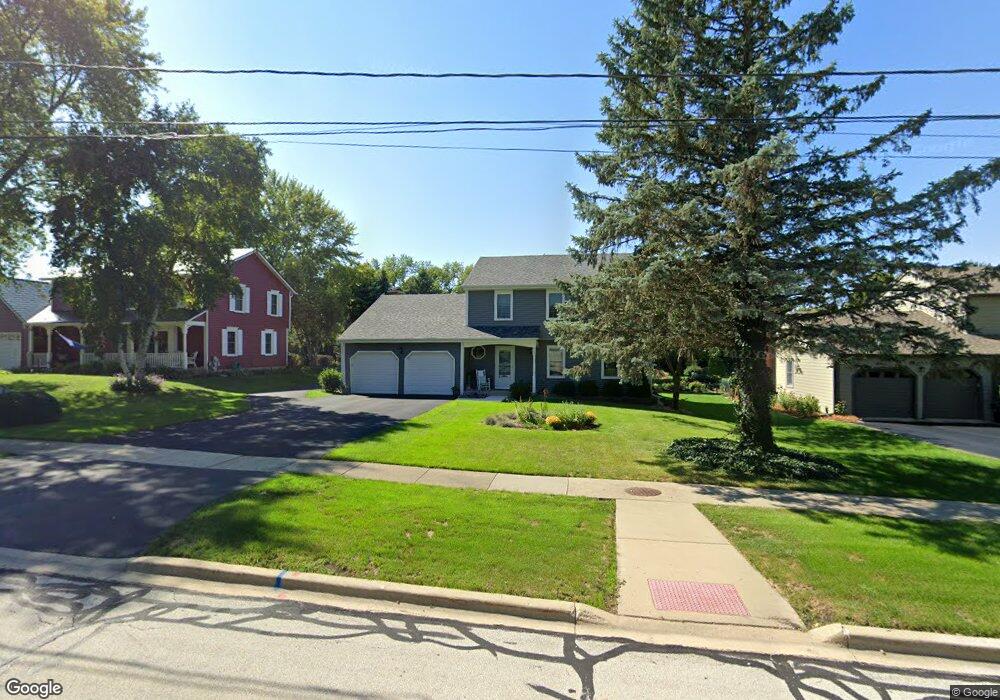 549 S Forest Ave, Batavia, IL 60510 - photo 1