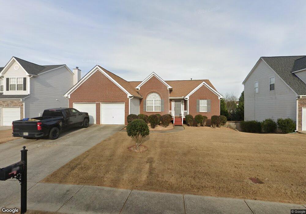 4005 Crescent Walk Ln NE, Suwanee, GA 30024 - photo 1