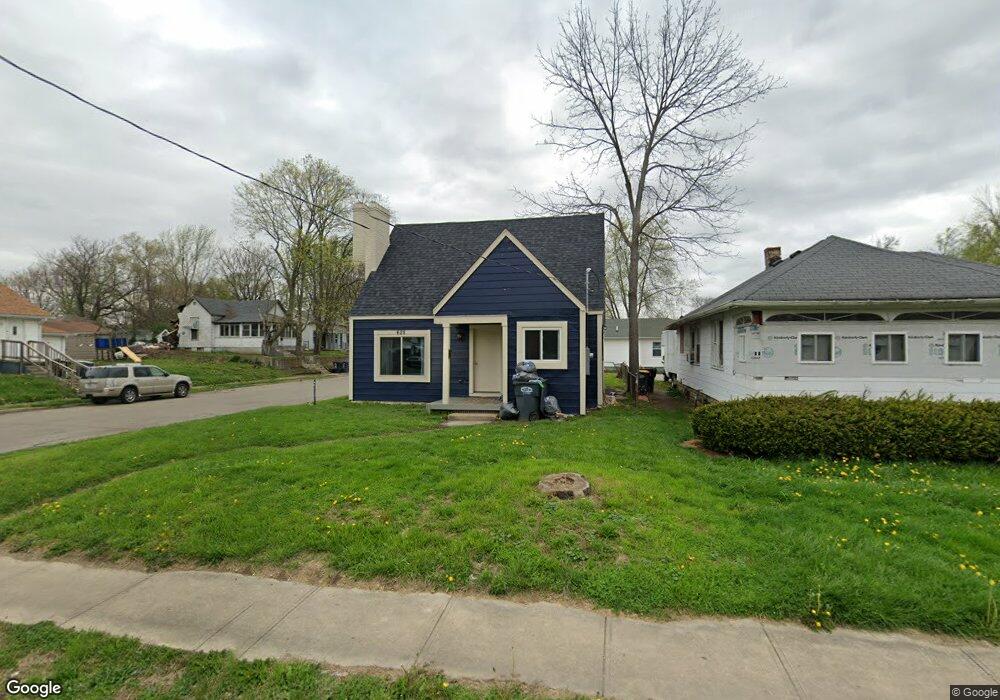 628 W 22nd St, Anderson, IN 46016 - photo 1