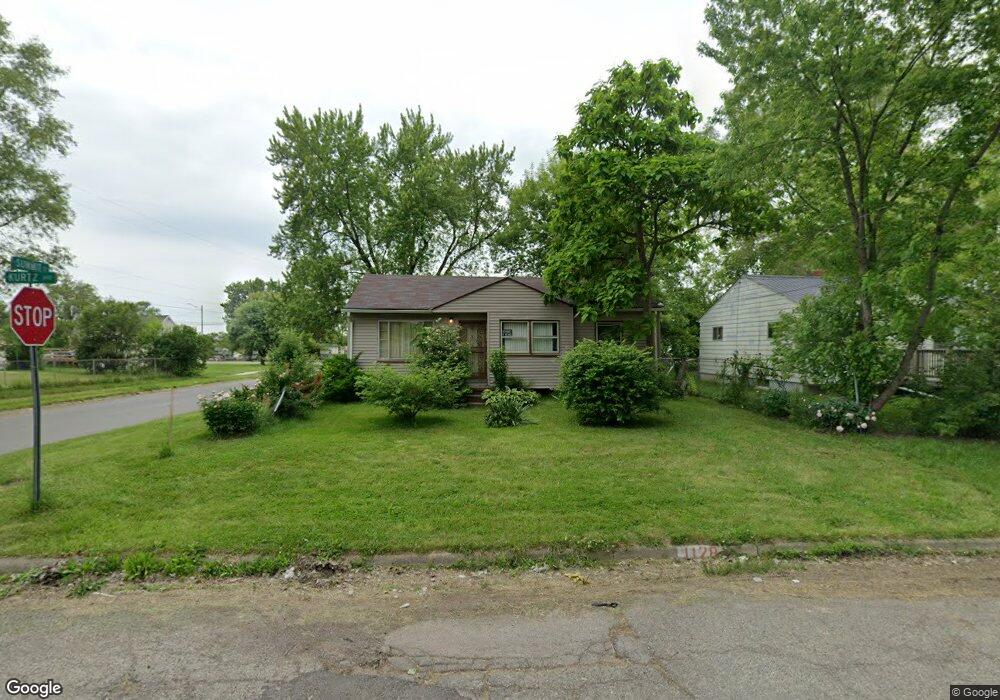 1128 W Kurtz Ave, Flint, MI 48505 - photo 1