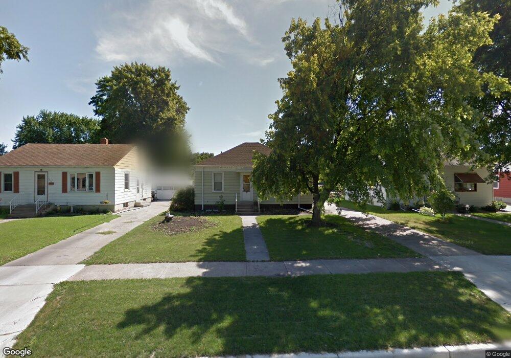 1421 7th St N, Fargo, ND 58102 - photo 1