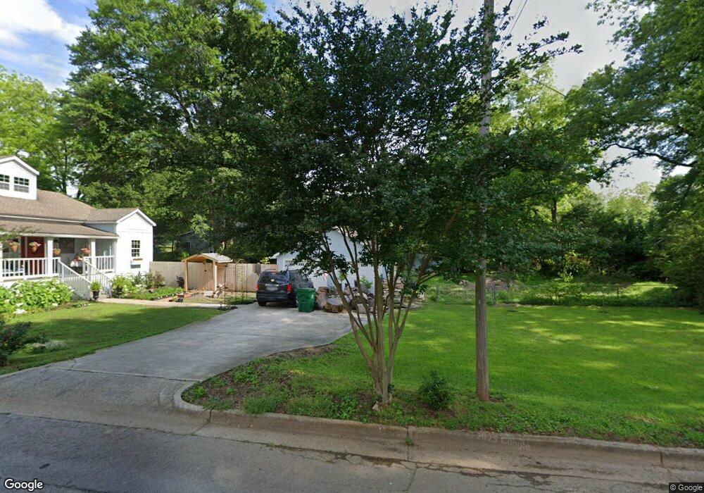 302 Sims St, Carrollton, GA 30117 - photo 1