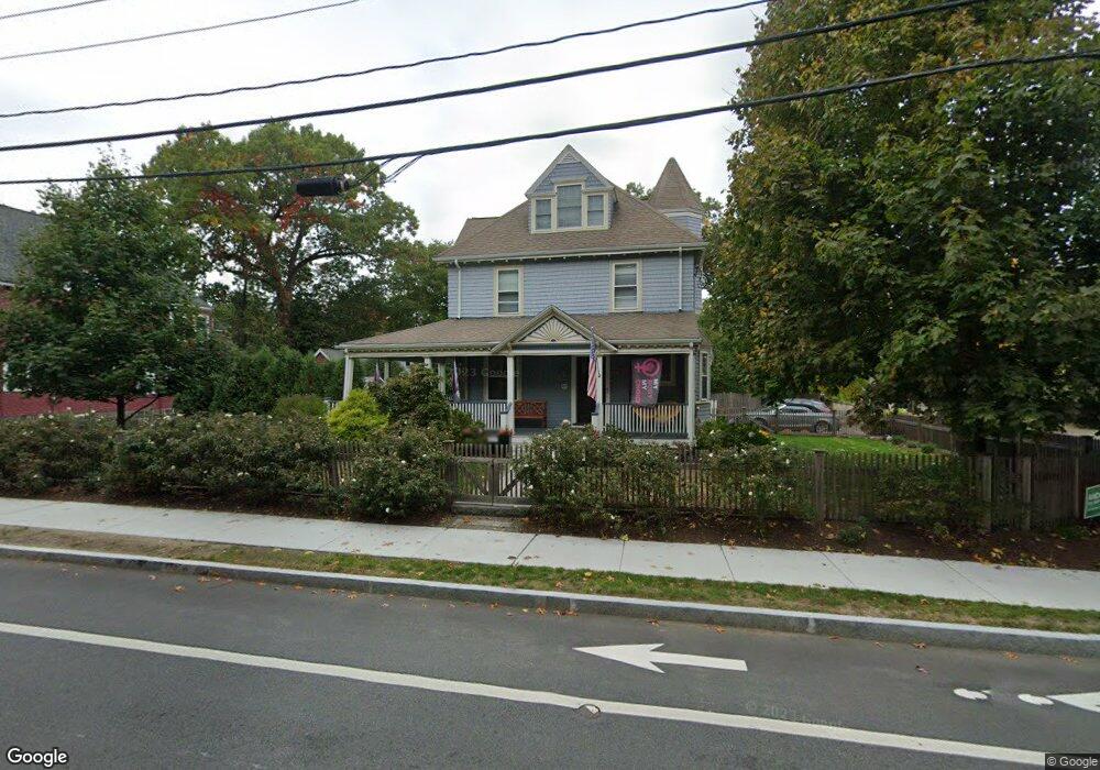 1025 Walnut St, Newton Highlands, MA 02461 - photo 1