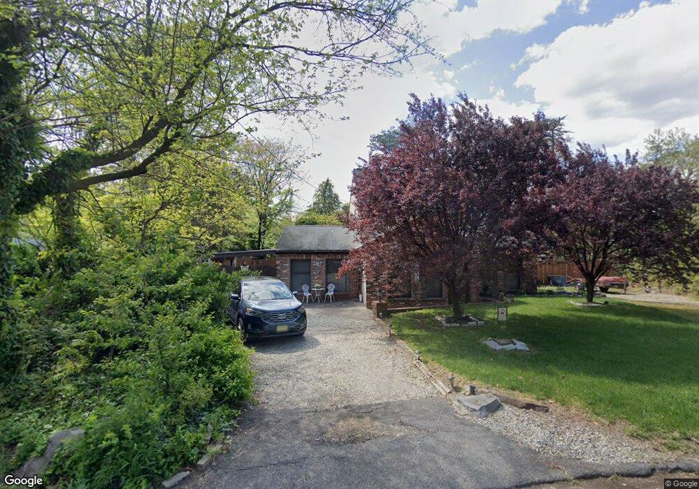 324 Linden Ln, Mount Laurel, NJ 08054 - photo 1