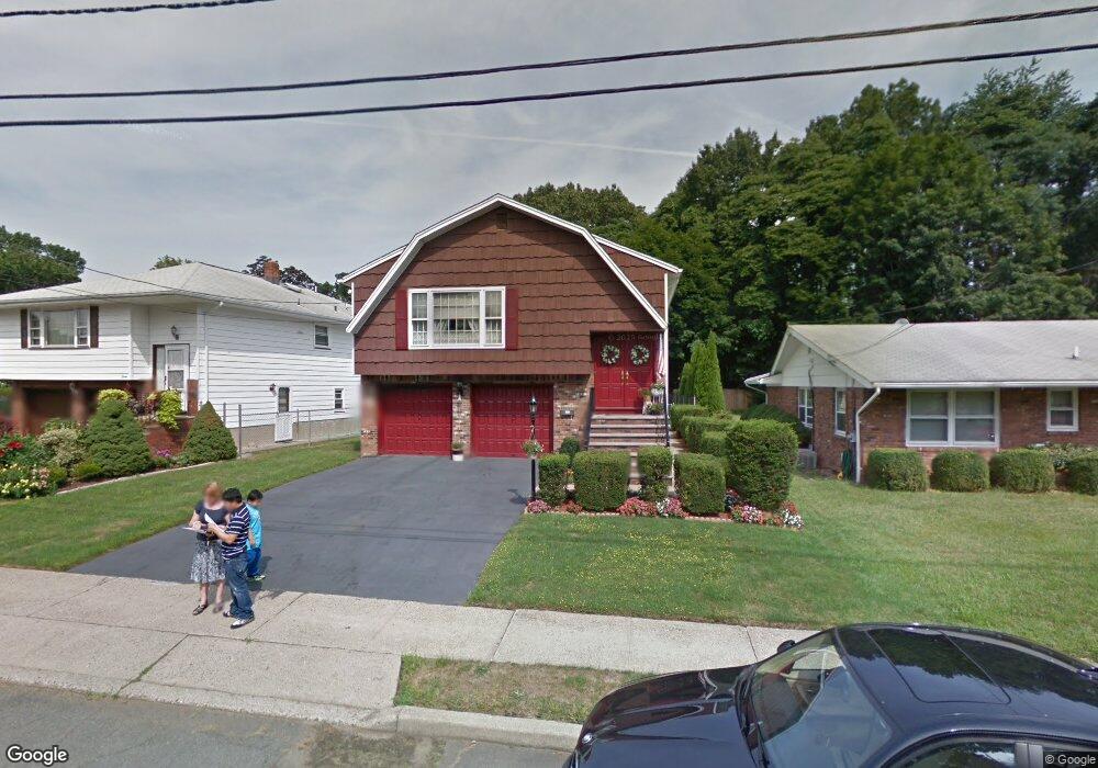 9 Dapp Ct, Elmwood Park, NJ 07407 - photo 1