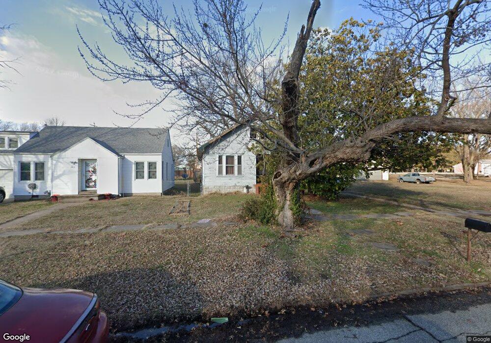 2809 Chess Ave, Parsons, KS 67357 - photo 1