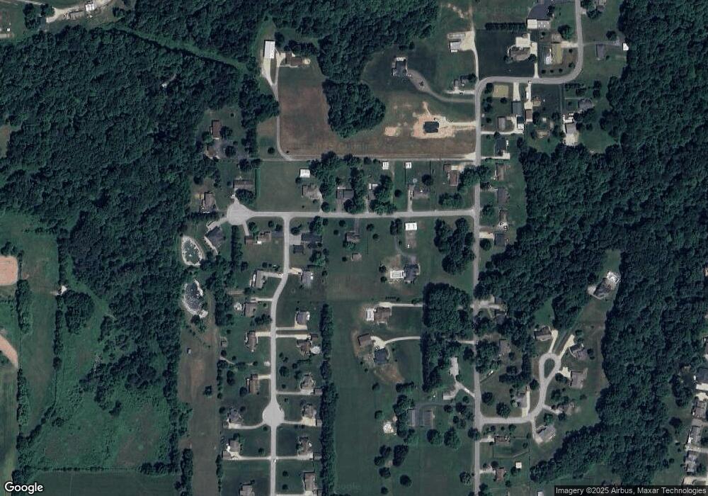 5817 Spring Meadow Dr, Georgetown, IN 47122 - photo 1