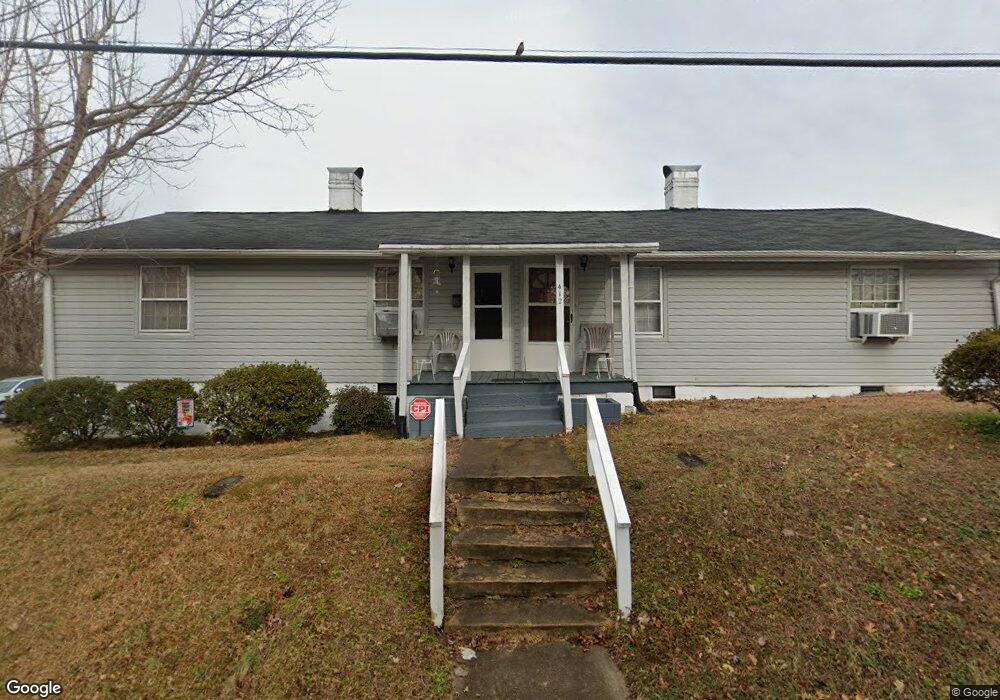 412 Bullock St, Oxford, NC 27565 - photo 1