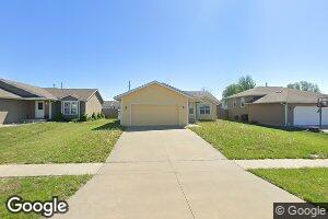 1718 SW Valley View Dr, Topeka, KS 66615