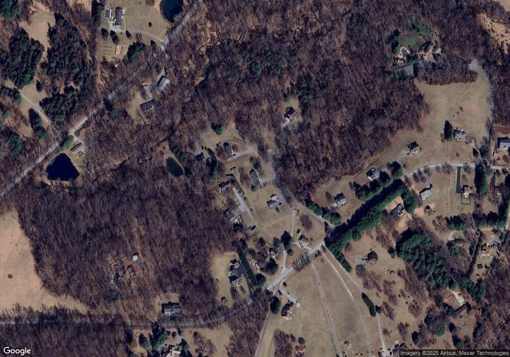 744 Cockeys Mill Rd, Reisterstown, MD 21136 - photo 1