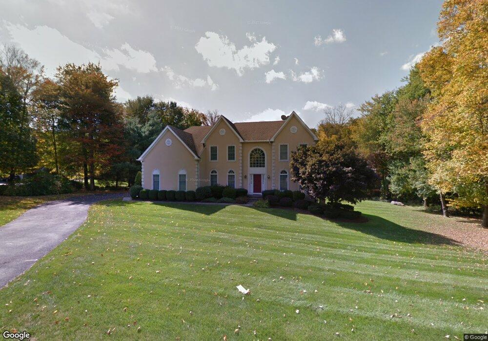 26 Whitewood Rd, Newtown, CT 06470 - photo 1