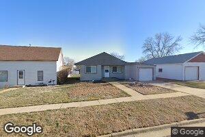 303 5th Ave SW, Bowman, ND 58623