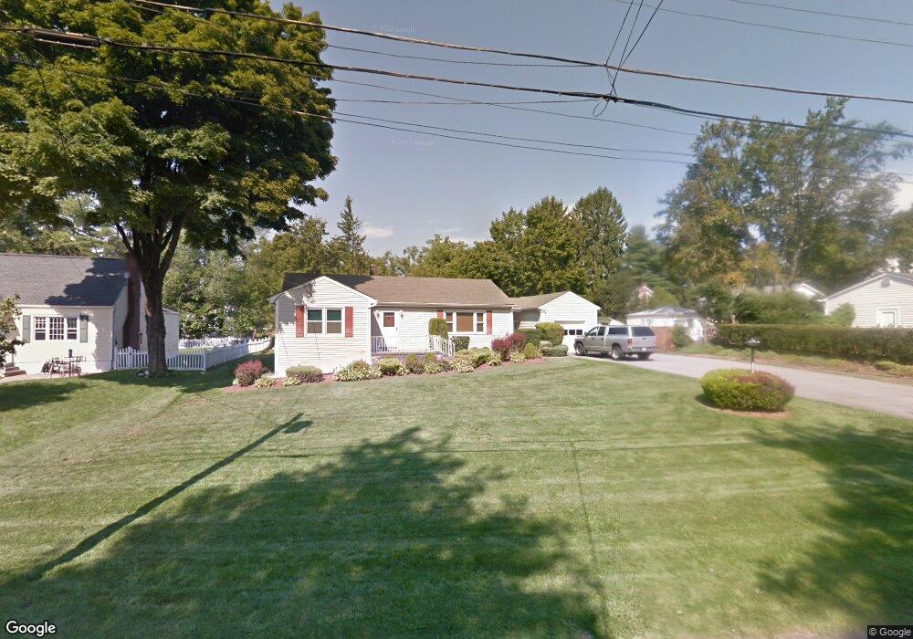 4 Clinton Ave, Cortlandt Manor, NY 10567 - photo 1