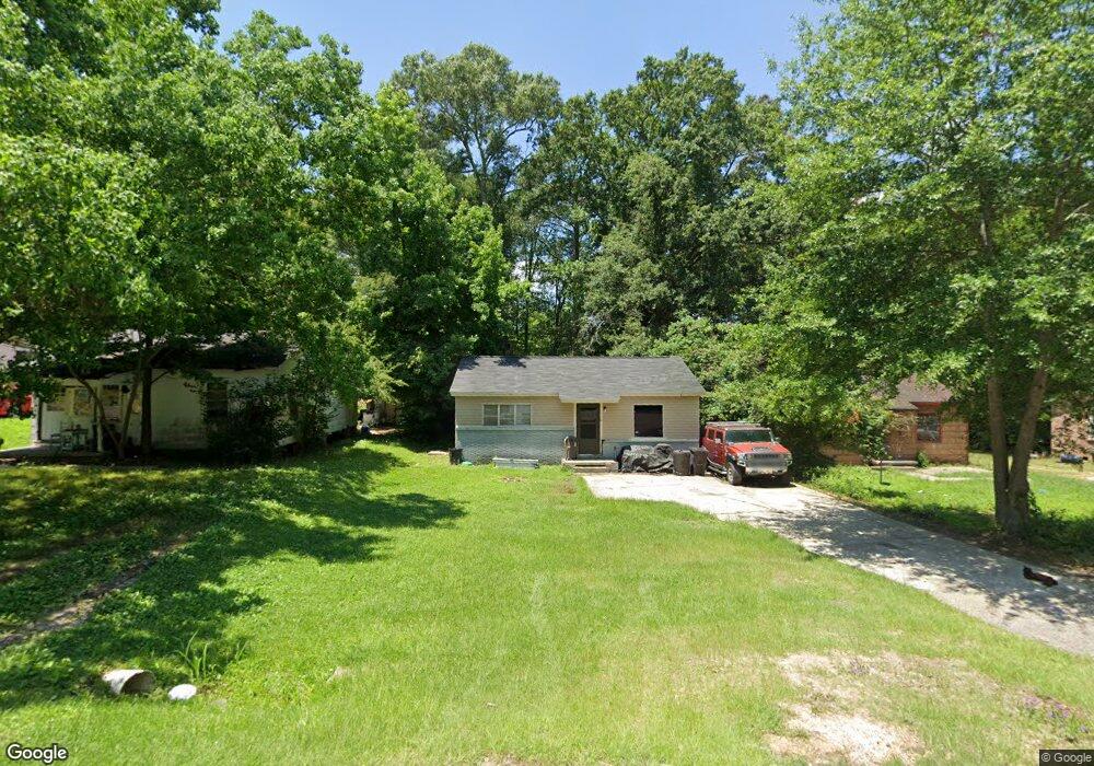 1126 N 14th Ave, Laurel, MS 39440 - photo 1