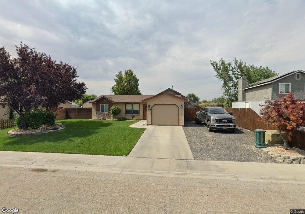 504 Cascade Dr, Homedale, ID 83628 - photo 1