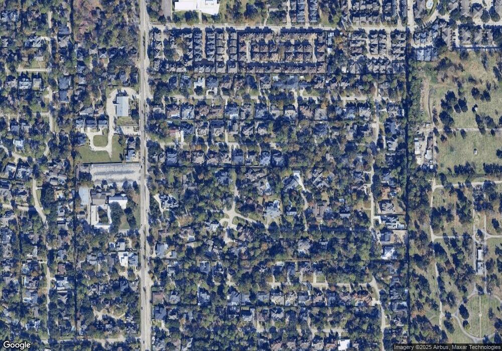 1214 Gray Moss Ln, Houston, TX 77055 - photo 1