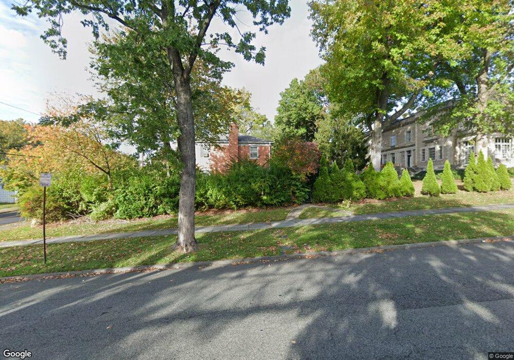 237 Ballantine Pkwy unit 243, Newark, NJ 07104 - photo 1