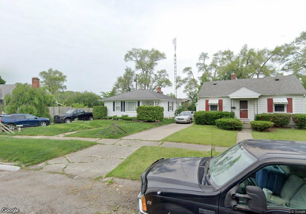 730 Hubbard Ave, Flint, MI 48503 - photo 1