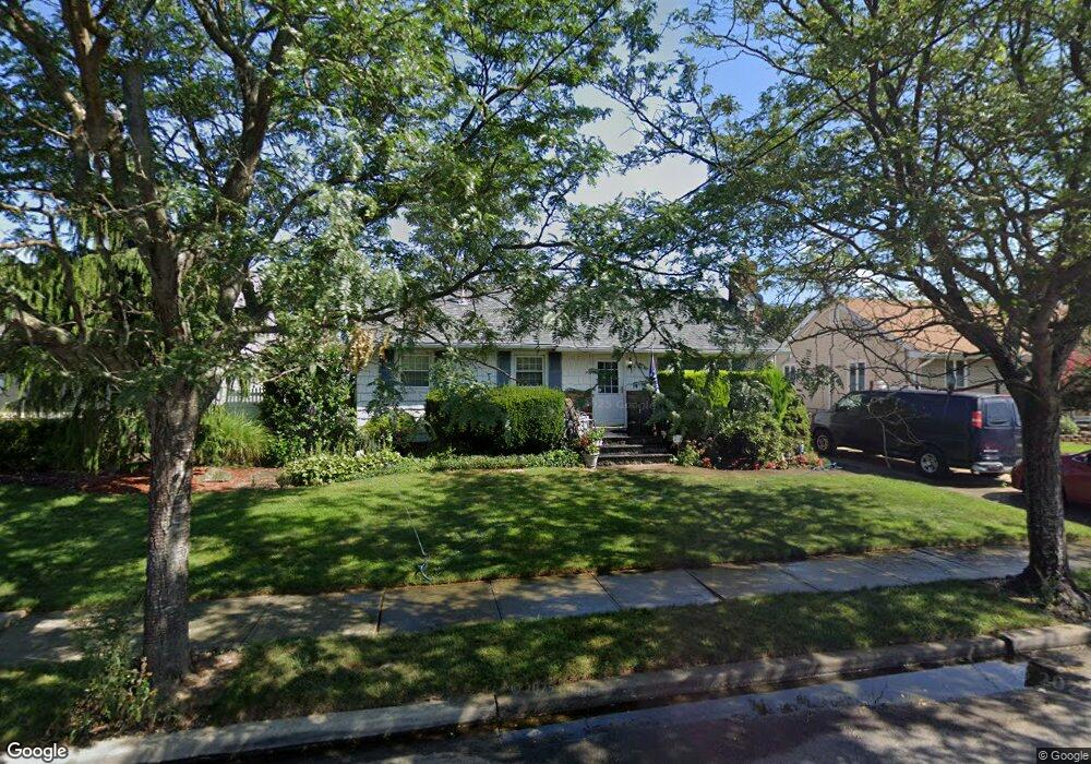 176 Maple Ave, Bethpage, NY 11714 - photo 1