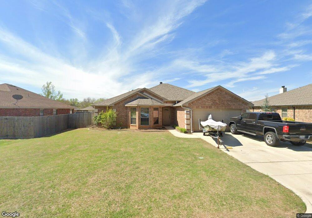 417 Willow Creek Dr, Weatherford, TX 76085 - photo 1