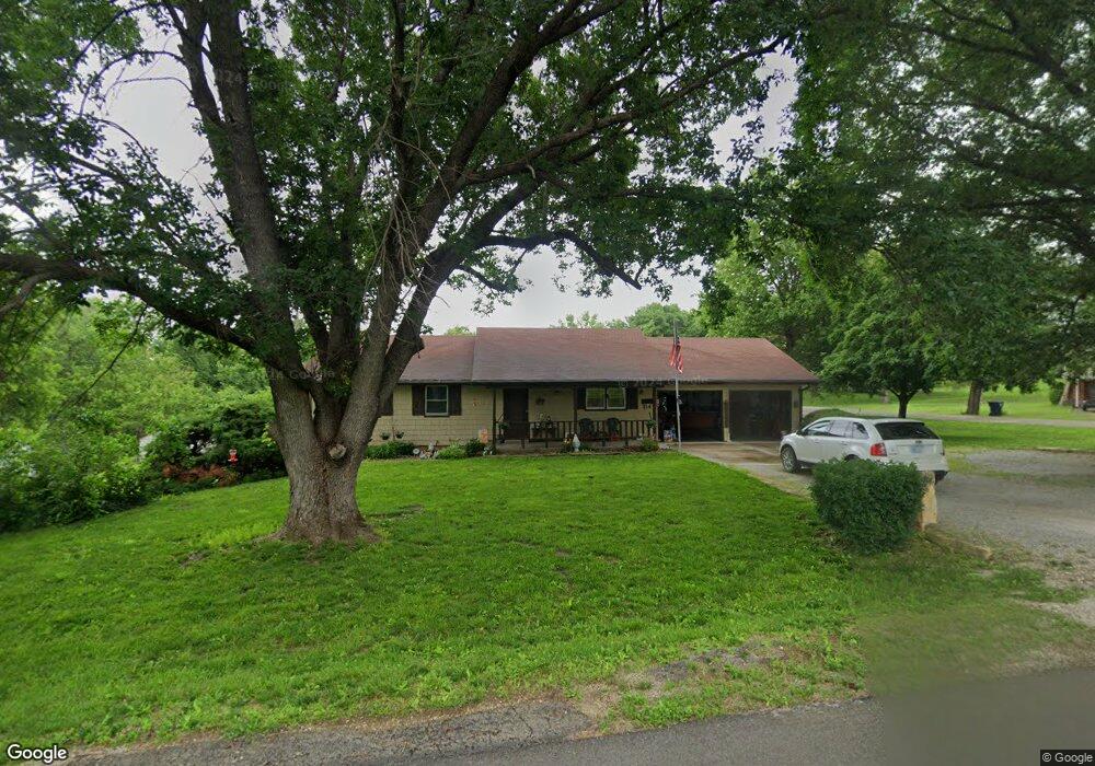 114 W 5th St, Hoyt, KS 66440 - photo 1