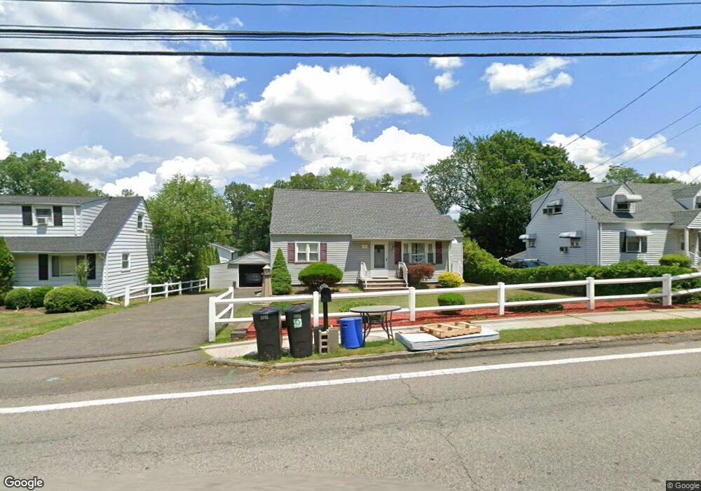 569 Goffle Hill Rd, Hawthorne, NJ 07506 - photo 1