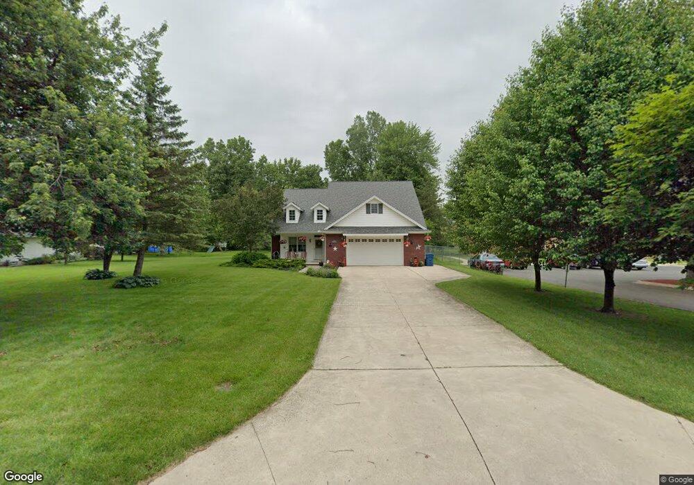 340 Center St, Carleton, MI 48117 - photo 1