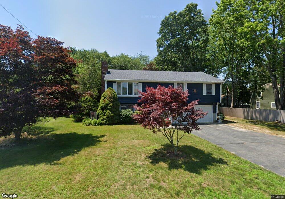 9 Long Ln, Warren, RI 02885 - photo 1
