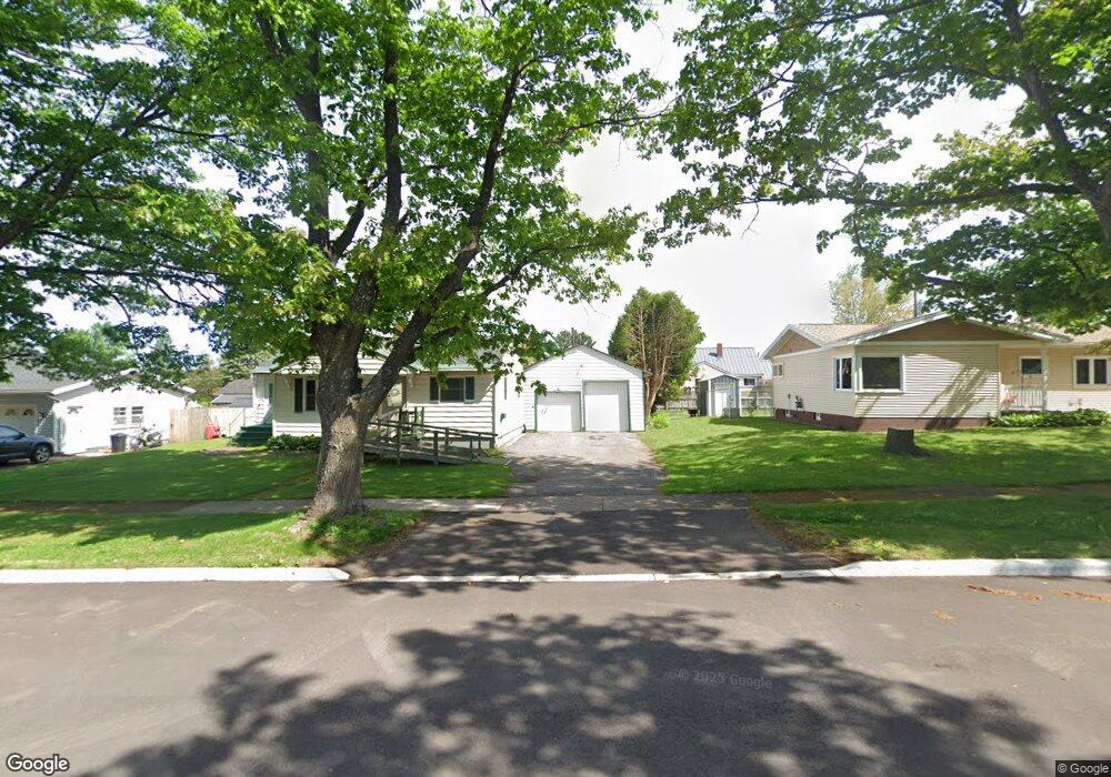 715 Elliott Ave, Ishpeming, MI 49849 - photo 1