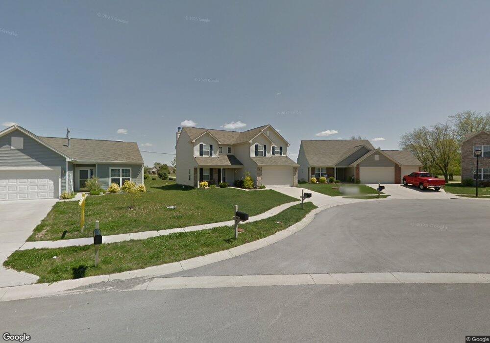 3285 Lodgepole Dr, Whiteland, IN 46184 - photo 1