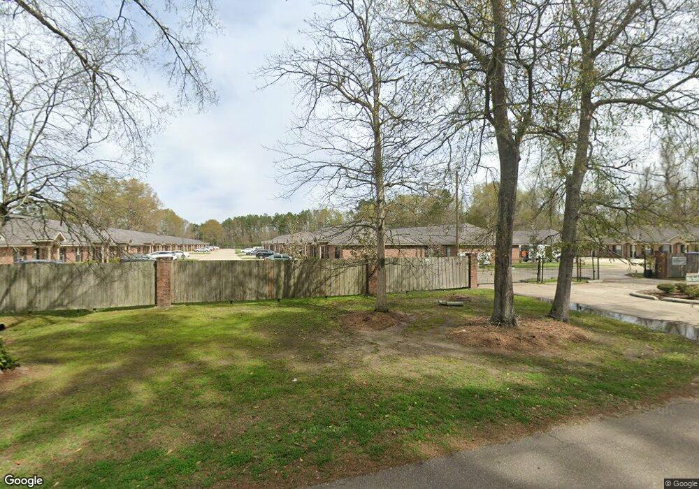 45423 Pointe Dr unit 31, Hammond, LA 70401 - photo 1