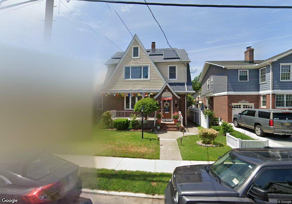 447 Collins Ave, Hasbrouck Heights, NJ 07604 - photo 1