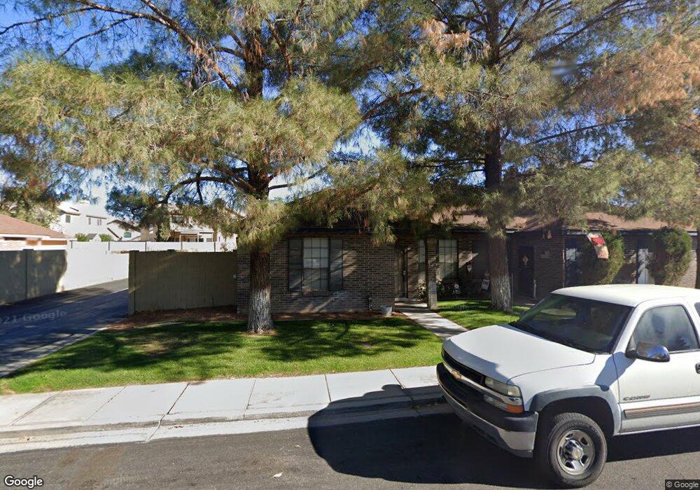 11R N Concord St, Gilbert, AK 85234 - photo 1